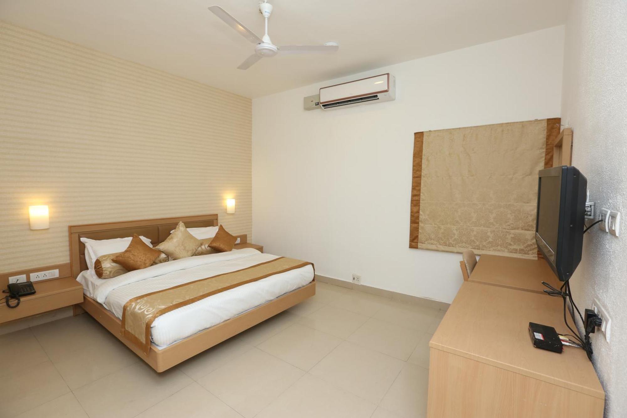 Avenue 11 Boutique Residences, Poes Garden Chennai Zewnętrze zdjęcie